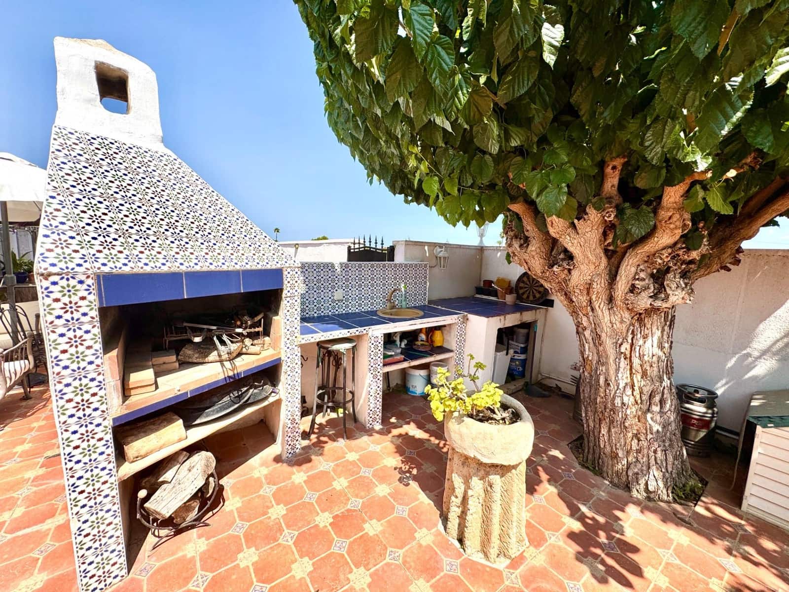 7 bedroom Villa for sale in Dolores with pool - € 649,000 (Ref: 9282166)