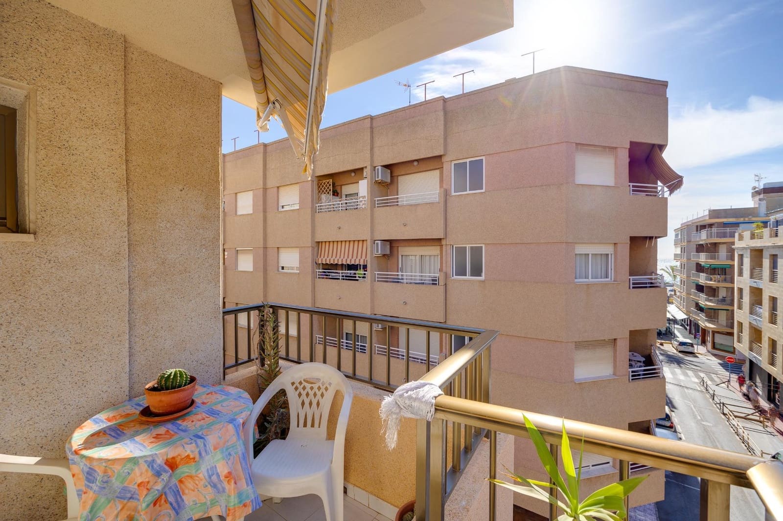 2 sypialnia Apartament na sprzedaż w Torrevieja - 168 900 € (Ref: 9449140)