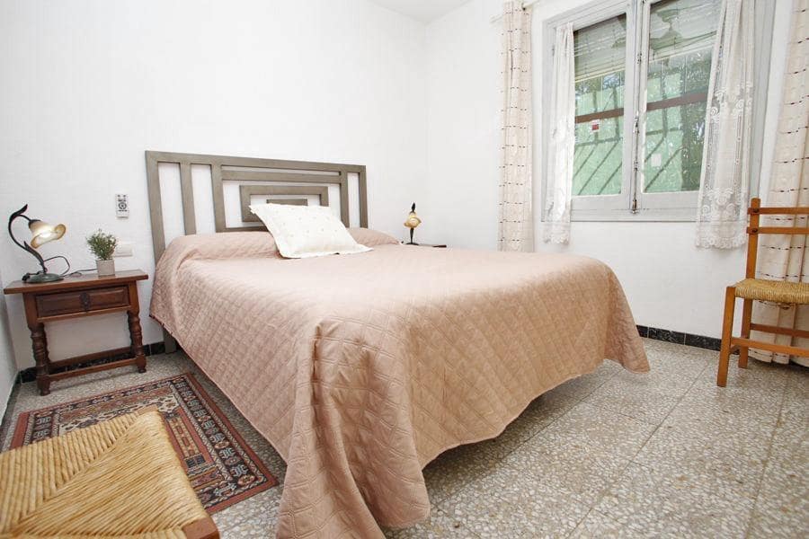 Chalet de 2 habitaciones en Torrevieja en venta - 425.000 € (Ref: 9520831)