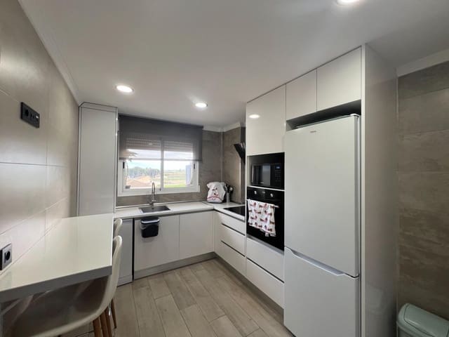 3 sovrum Lägenhet till salu i Dolores med pool - 129 000 € (Ref: 9537309)