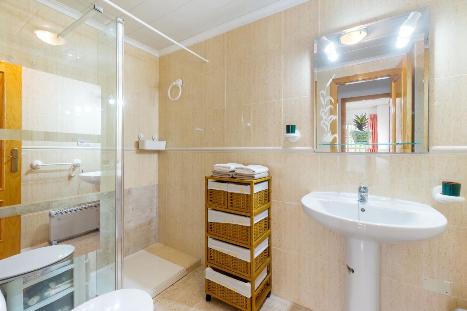 2 slaapkamer Appartement te koop in Orihuela Costa met zwembad - € 185.000 (Ref: 9651917)