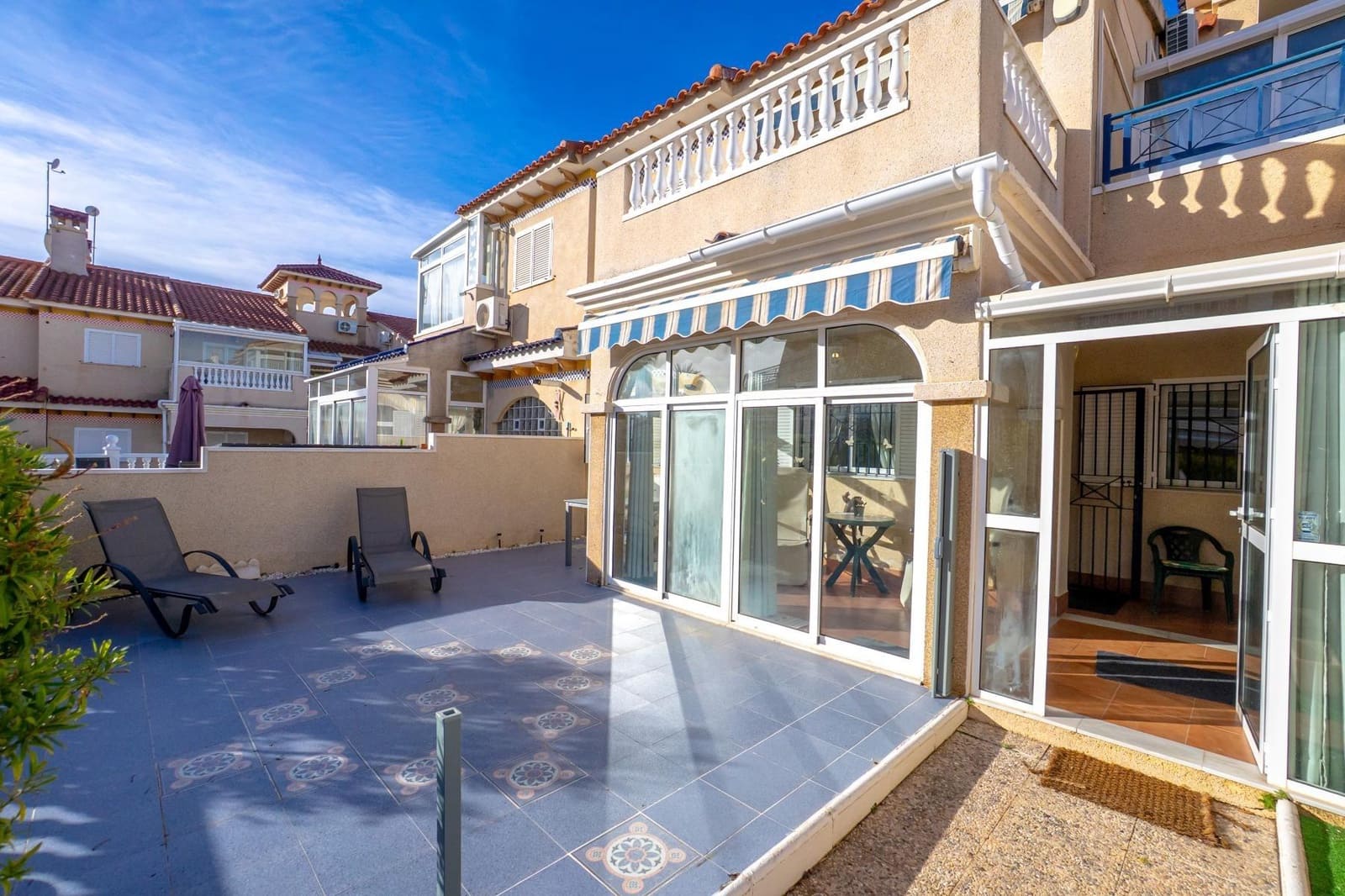 2 slaapkamer Appartement te koop in Orihuela Costa met zwembad - € 185.000 (Ref: 9651917)