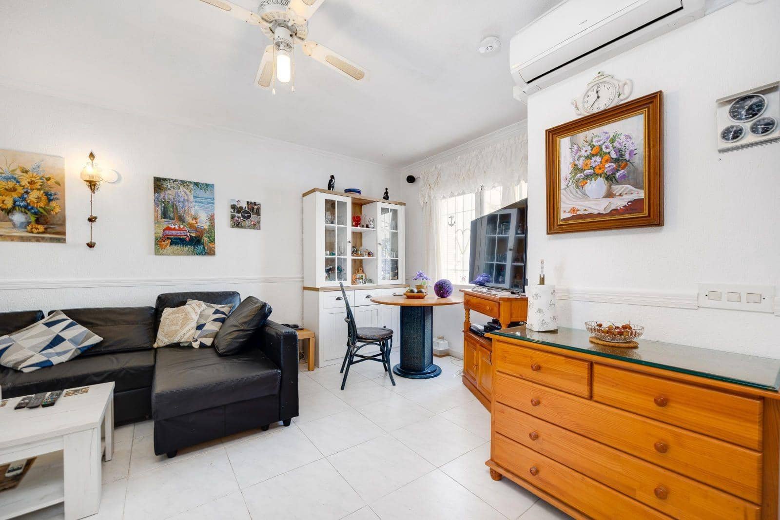 2 makuuhuone Huvila myytävänä paikassa Torrevieja - 174 969 € (Ref: 9651920)