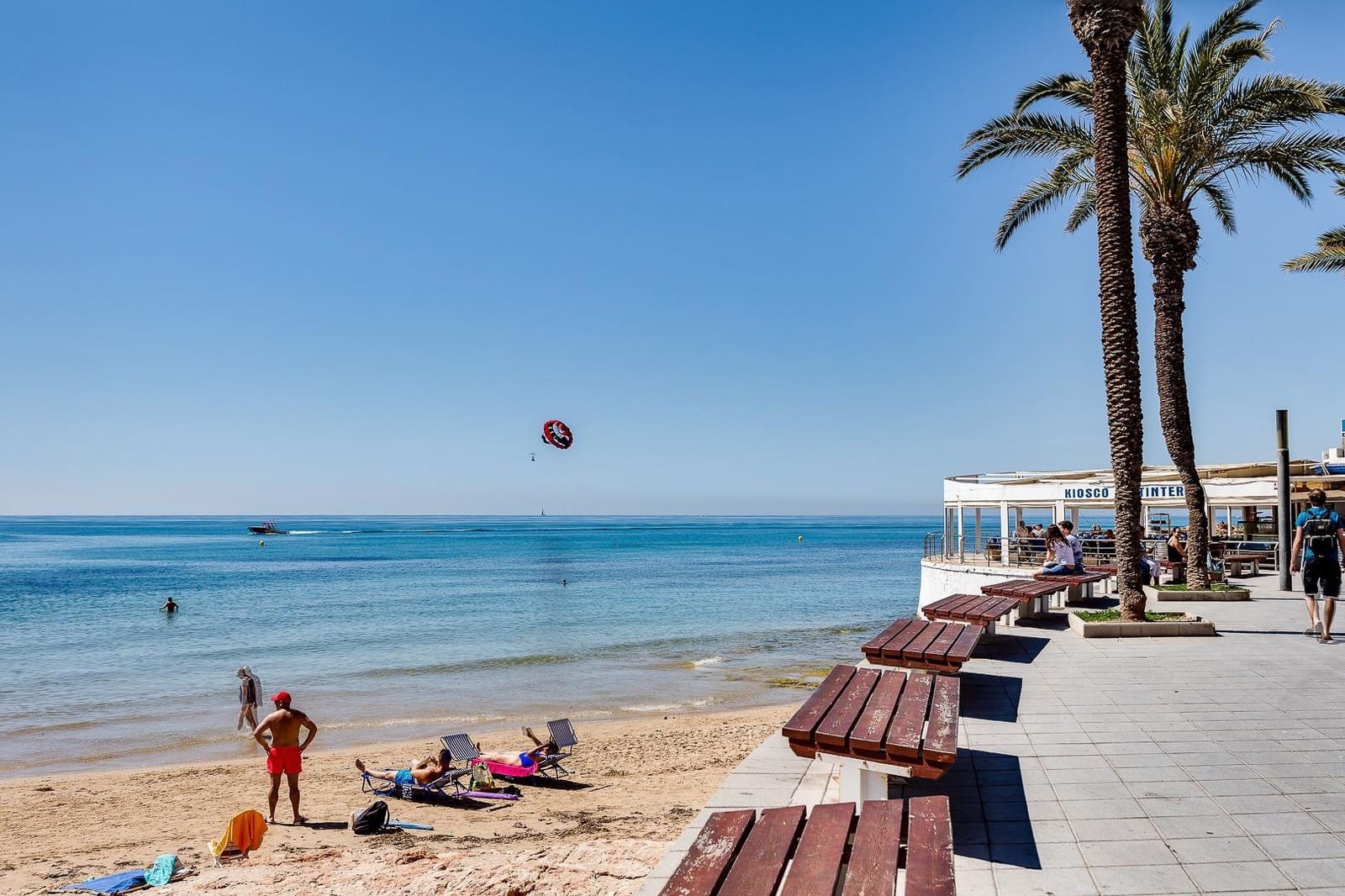 2 slaapkamer Penthouse te koop in Torrevieja met zwembad garage - € 166.300 (Ref: 9651923)