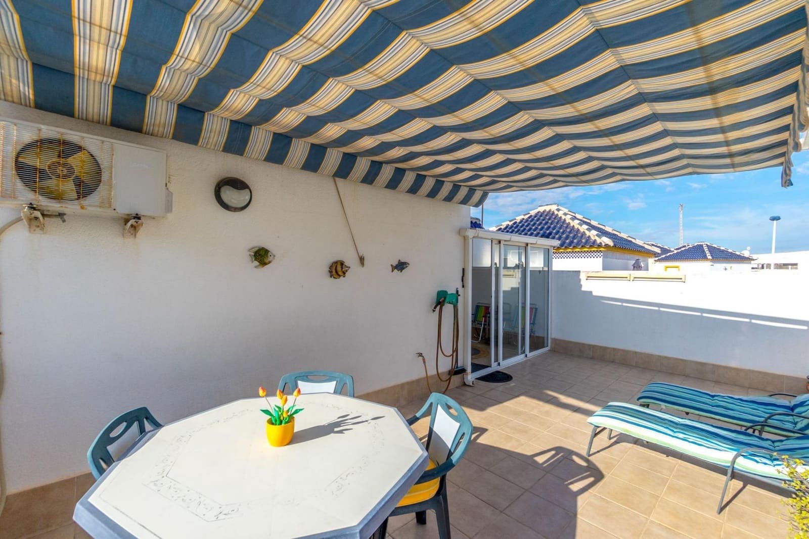 3 bedroom Terraced Villa for sale in Torrevieja with pool - € 223,000 (Ref: 9651925)