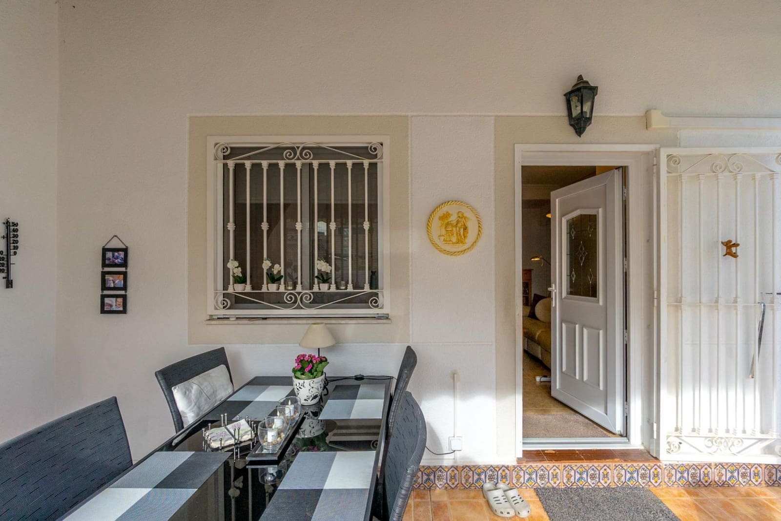 3 bedroom Terraced Villa for sale in Torrevieja with pool - € 223,000 (Ref: 9651925)