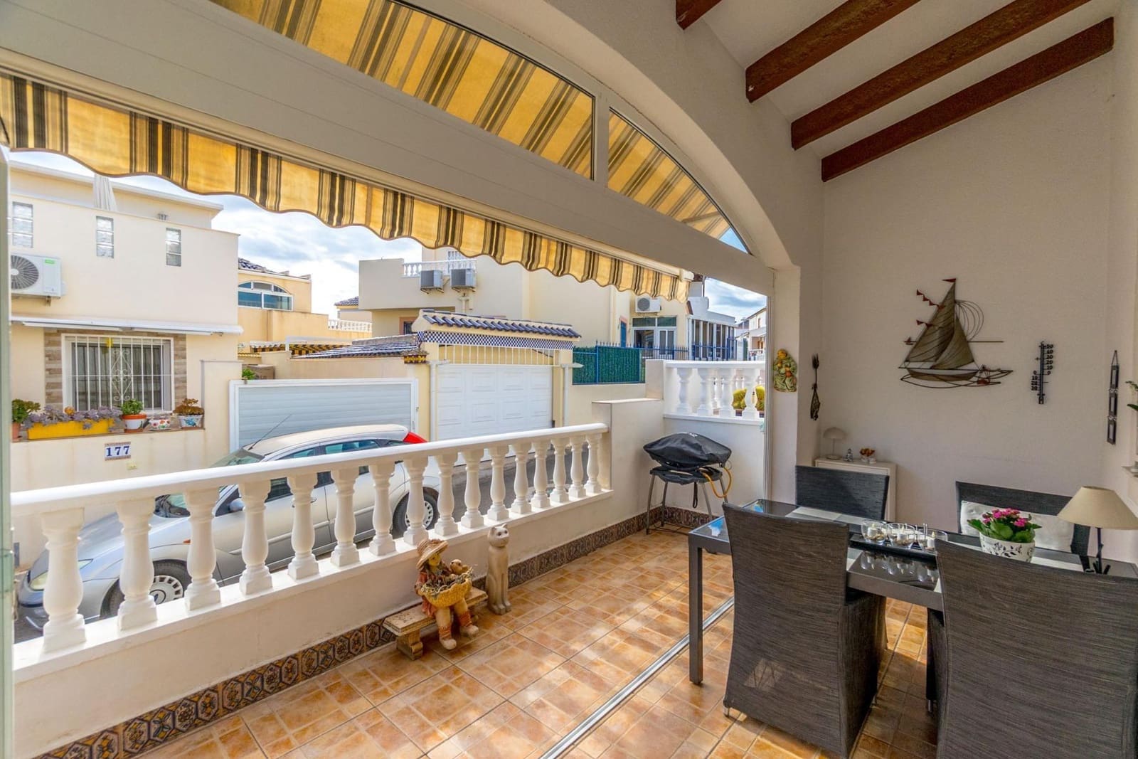 3 bedroom Terraced Villa for sale in Torrevieja with pool - € 223,000 (Ref: 9651925)