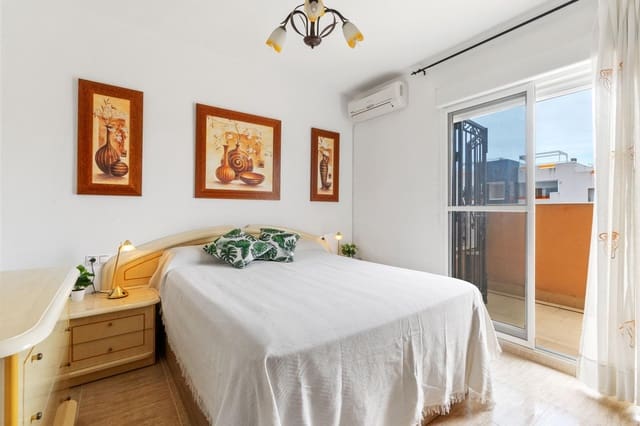 3 bedroom Terraced Villa for sale in Los Altos with pool - € 219,000 (Ref: 9651926)