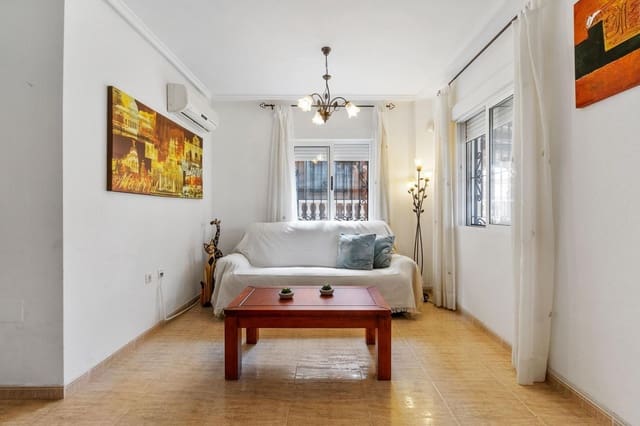 3 bedroom Terraced Villa for sale in Los Altos with pool - € 219,000 (Ref: 9651926)