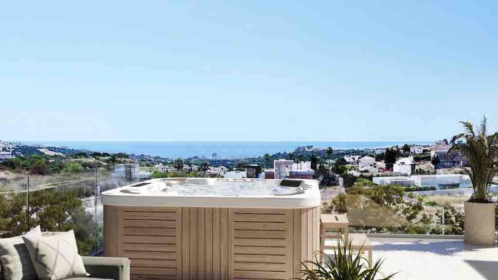 3 bedroom Villa for sale in Estepona with pool garage - € 1,590,000 (Ref: 10081376)