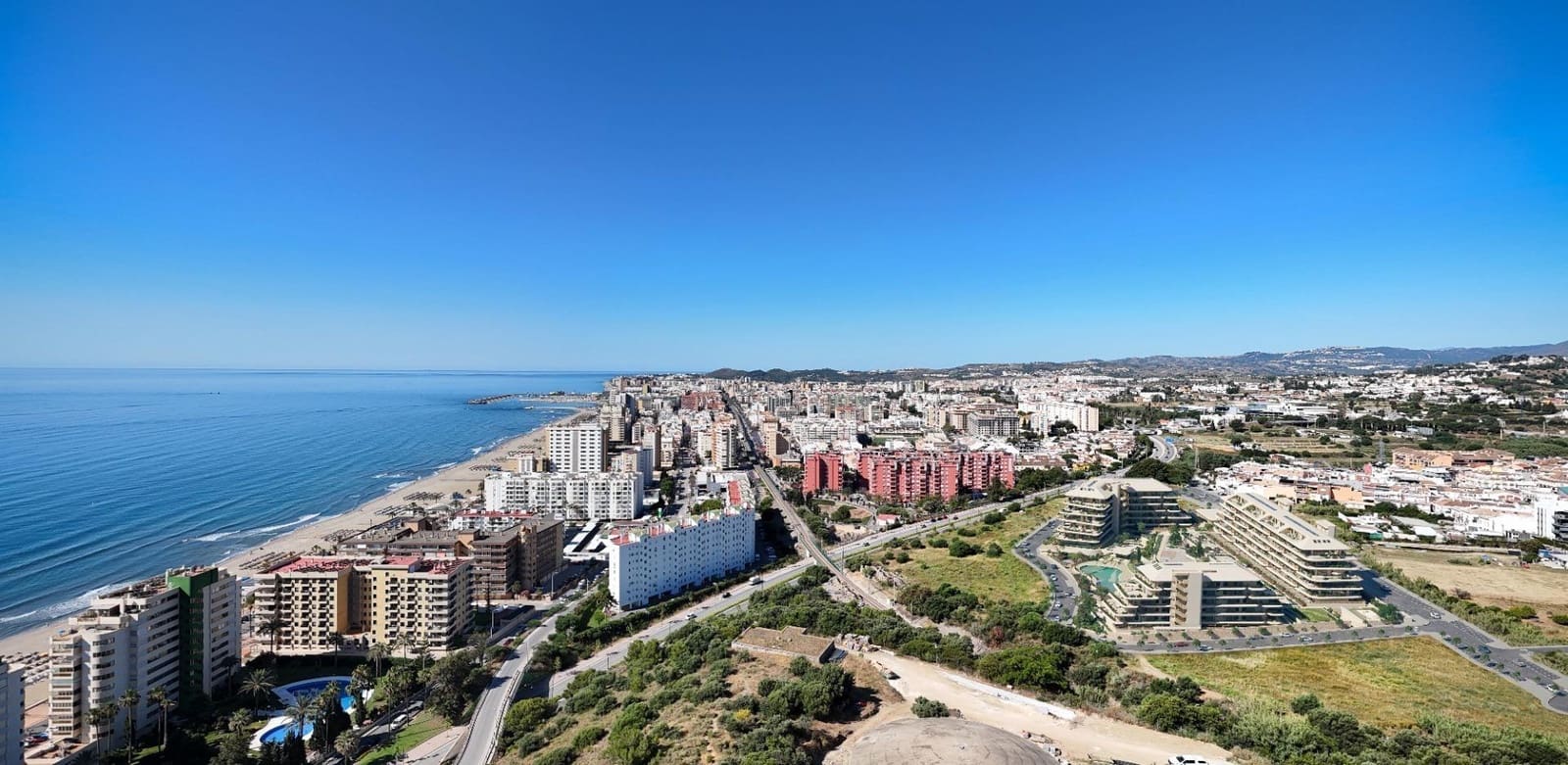2 soveværelse Lejlighed til salg i Fuengirola med swimmingpool garage - € 562.000 (Ref: 10081380)