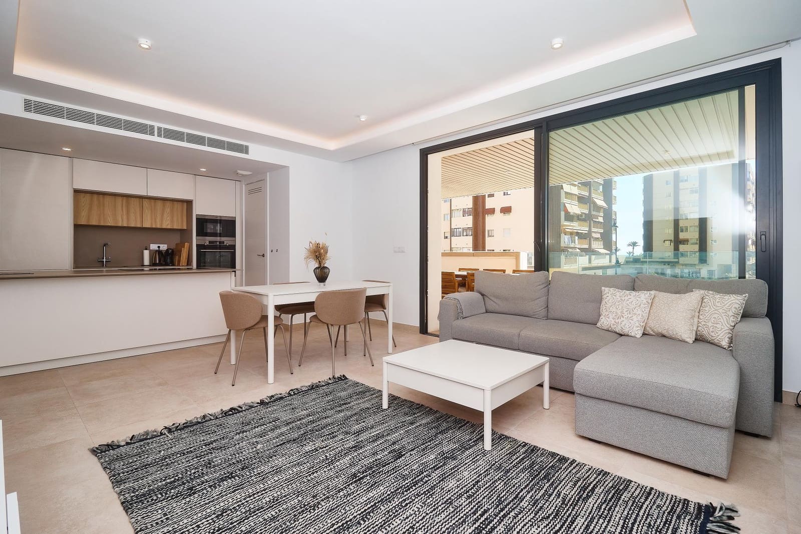 2 slaapkamer Appartement te koop in Fuengirola met zwembad garage - € 750.000 (Ref: 10100305)