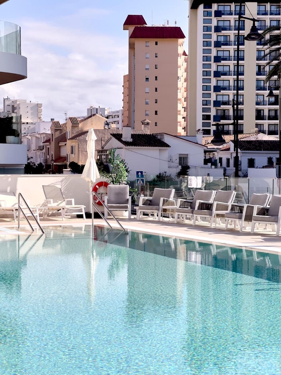 2 slaapkamer Appartement te koop in Fuengirola met zwembad garage - € 750.000 (Ref: 10100305)