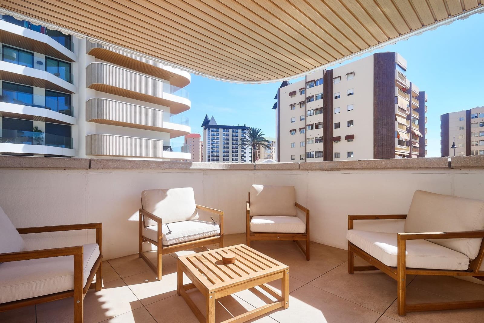 2 slaapkamer Appartement te koop in Fuengirola met zwembad garage - € 750.000 (Ref: 10100305)