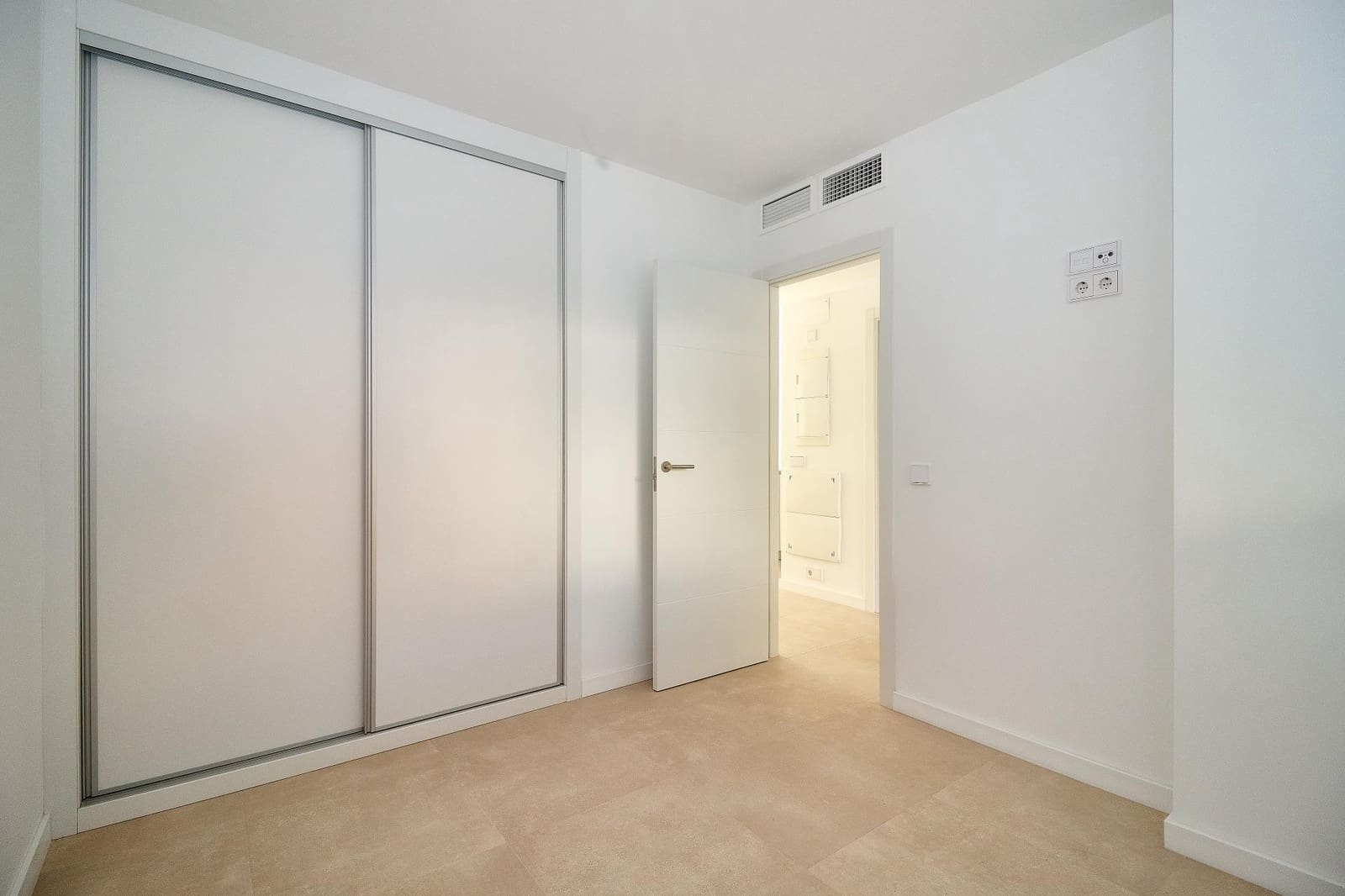 2 soveværelse Lejlighed til salg i Fuengirola med swimmingpool garage - € 469.000 (Ref: 10129684)