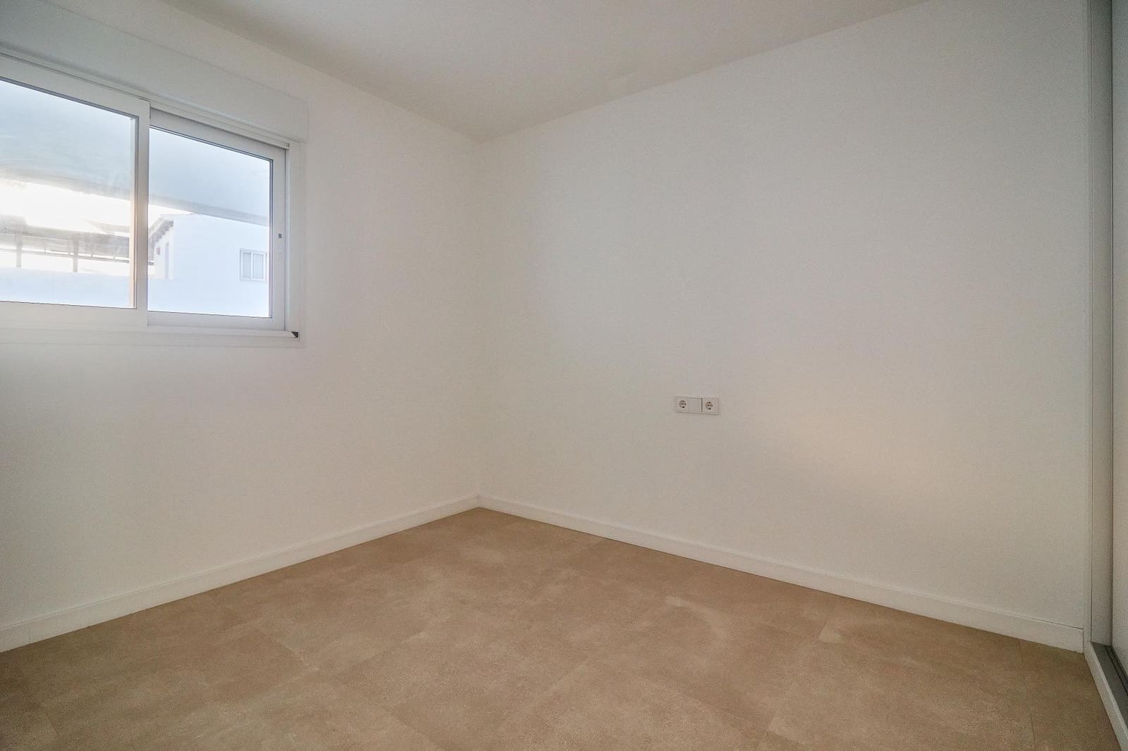 2 soveværelse Lejlighed til salg i Fuengirola med swimmingpool garage - € 469.000 (Ref: 10129684)