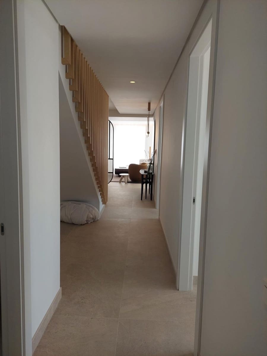4 soverom Penthouse til salgs i La Quinta med svømmebasseng garasje - € 2 390 000 (Ref: 10155369)