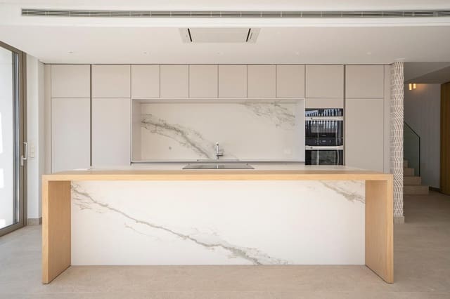 4 chambre Penthouse à vendre à La Quinta, Benahavís avec piscine garage - 2 390 000 € (Ref: 10155369)