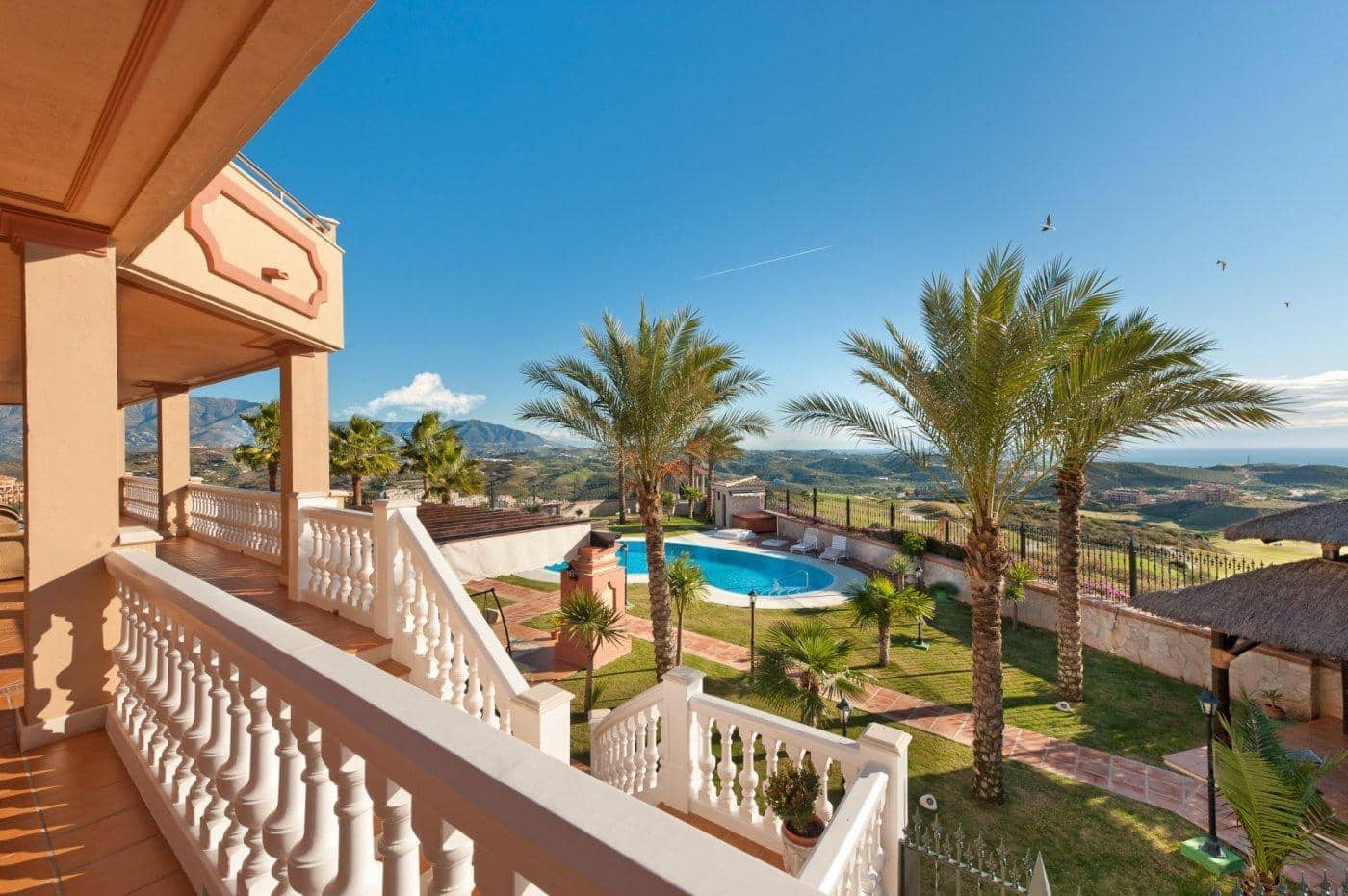 12 soveværelse Villa til salg i La Cala de Mijas med swimmingpool garage - € 5.600.000 (Ref: 10161598)