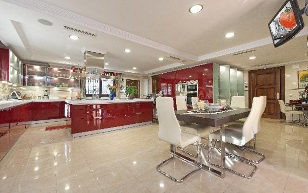 12 soveværelse Villa til salg i La Cala de Mijas med swimmingpool garage - € 5.600.000 (Ref: 10161598)