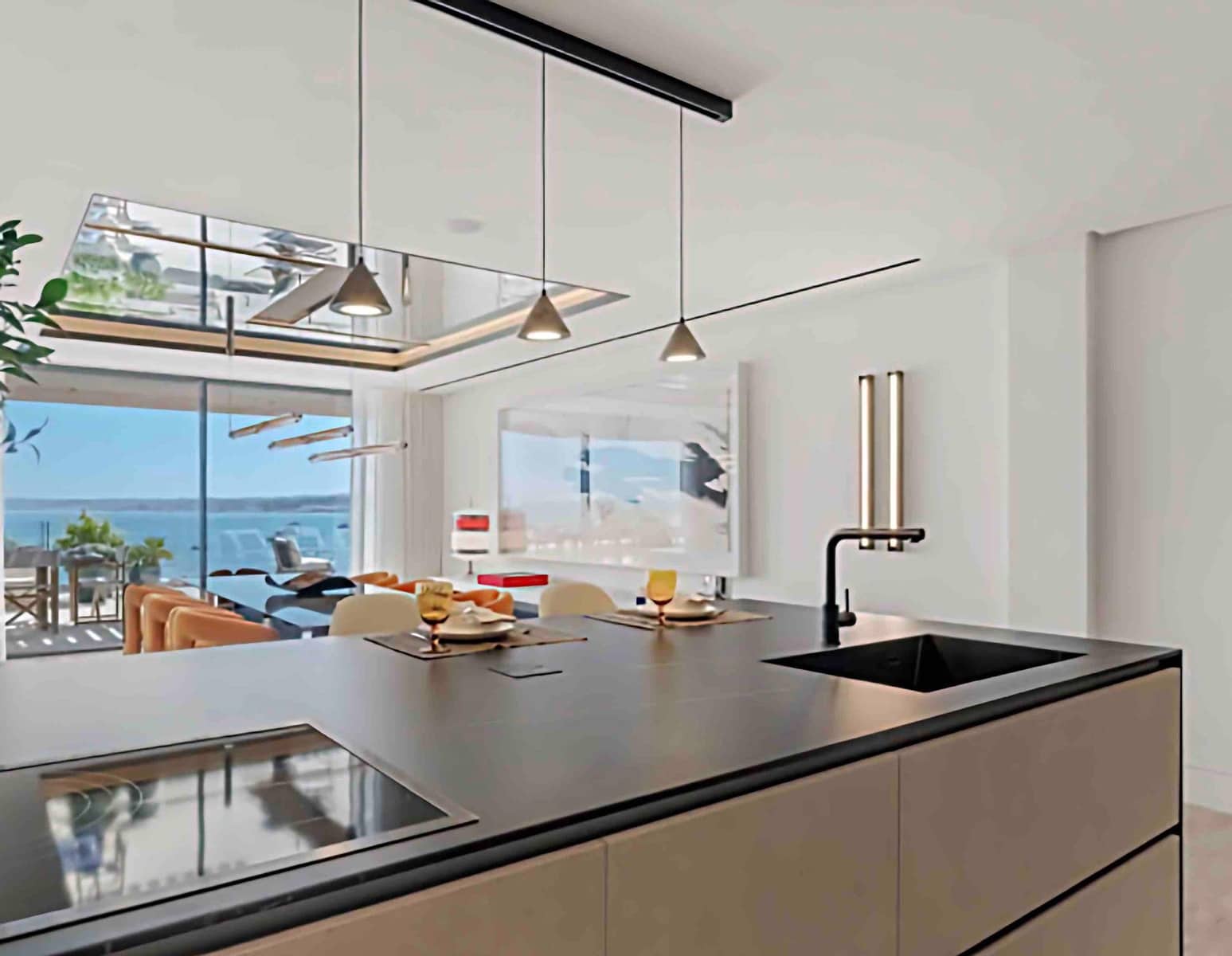 Apartamento de 4 habitaciones en Estepona en venta con piscina garaje - 5.700.500 € (Ref: 10165158)