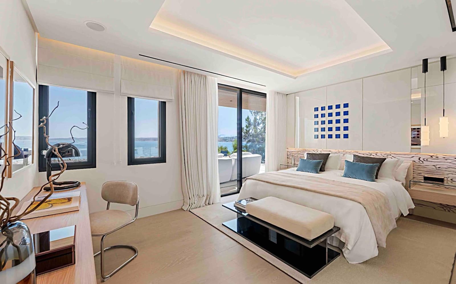 Apartamento de 4 habitaciones en Estepona en venta con piscina garaje - 5.700.500 € (Ref: 10165158)