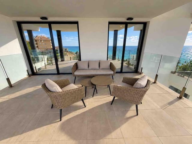 2 bedroom Apartment for sale in Carvajal, Fuengirola with pool garage - € 695,000 (Ref: 10165165)
