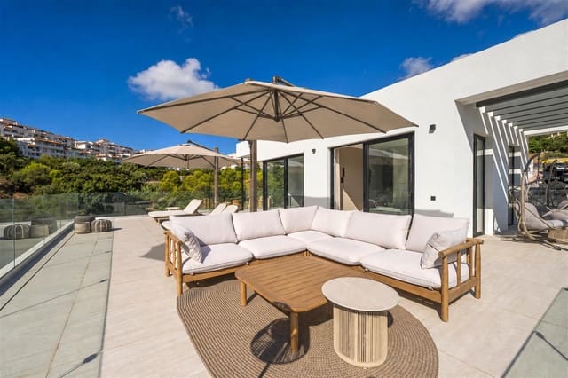 5 quarto Moradia para venda em Benalmádena com piscina garagem - 2 100 000 € (Ref: 10165166)