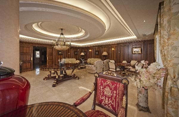 7 bedroom Villa for sale in La Cala de Mijas with pool garage - € 5,600,000 (Ref: 3717202)