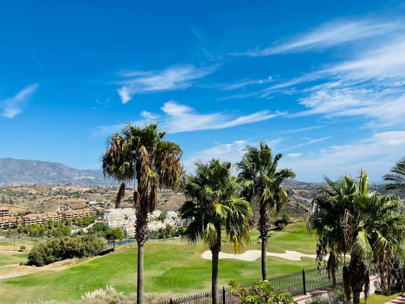 7 bedroom Villa for sale in La Cala de Mijas with pool garage - € 5,600,000 (Ref: 3717202)