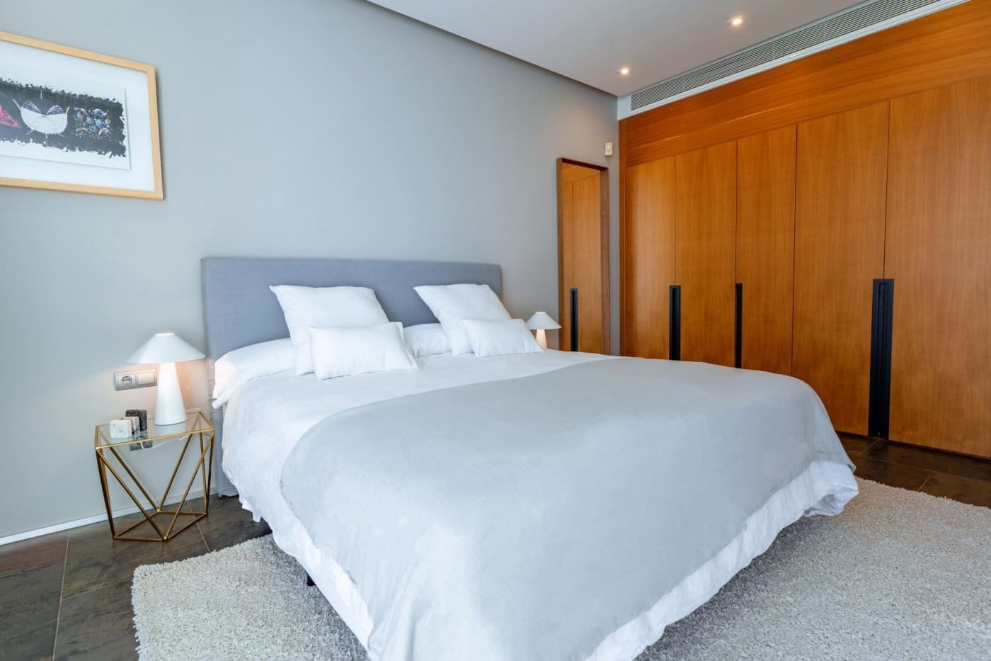 5 bedroom Villa for sale in Benalmadena with pool garage - € 4,975,000 (Ref: 4739059)