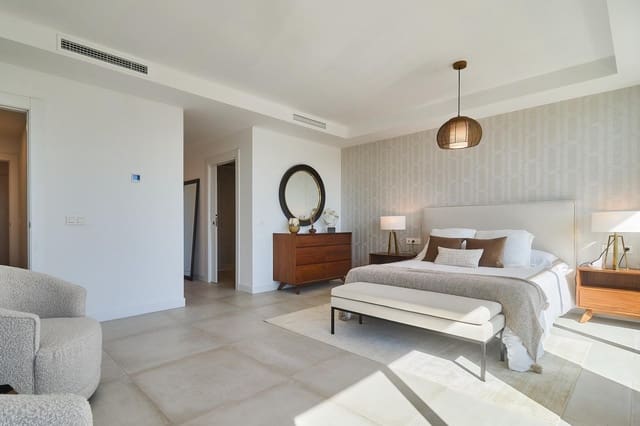 4 sypialnia Dom szeregowy na sprzedaż w Mijas z basenem garażem - 766 000 € (Ref: 7284344)