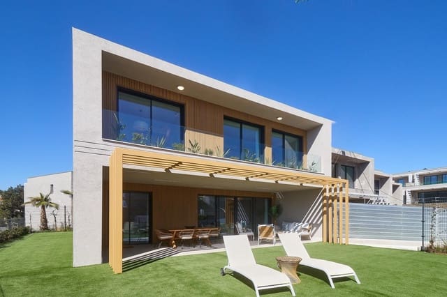 4 sypialnia Dom szeregowy na sprzedaż w Mijas z basenem garażem - 766 000 € (Ref: 7284344)