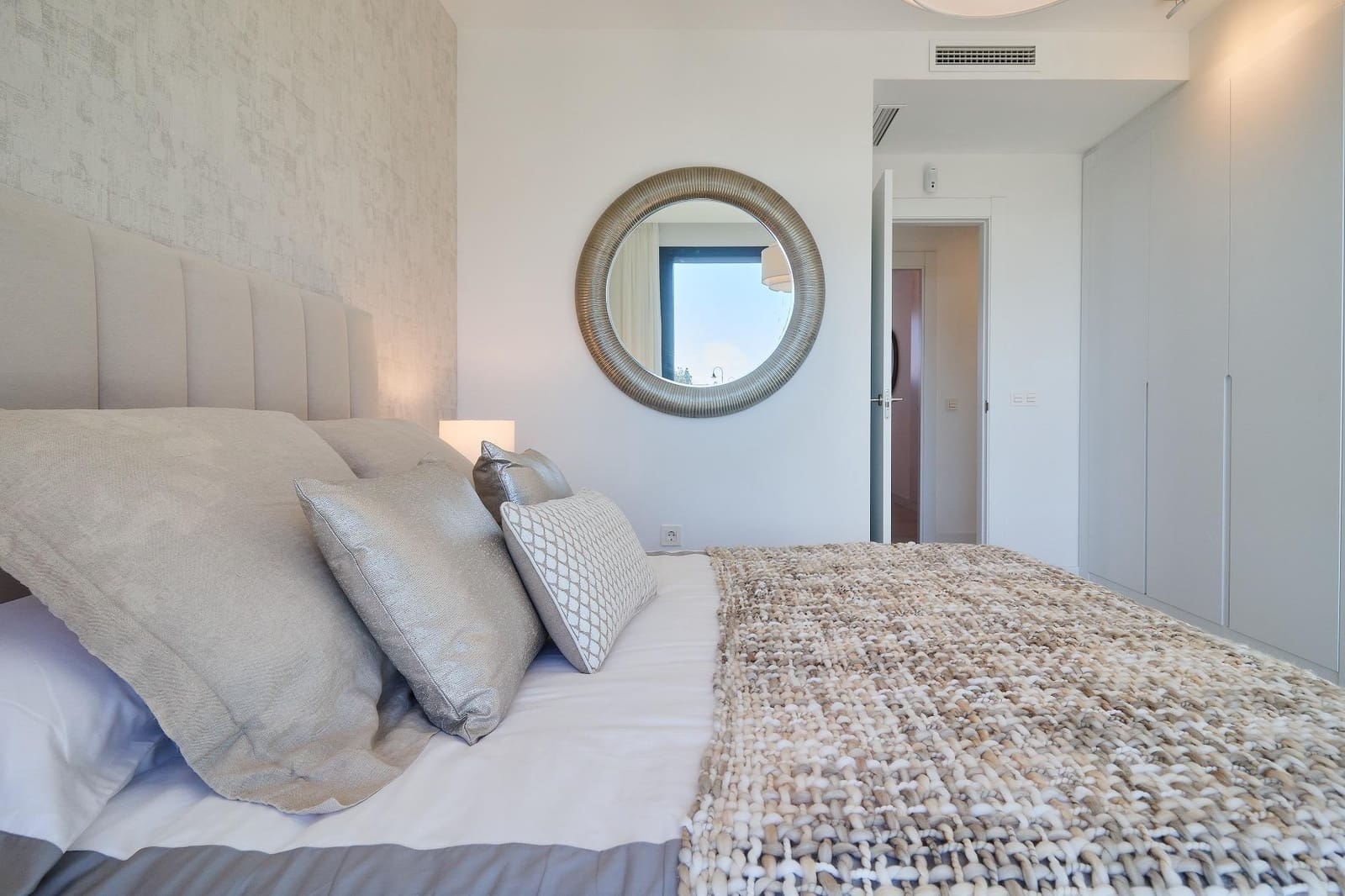 3 sypialnia Dom szeregowy na sprzedaż w Mijas z basenem garażem - 958 000 € (Ref: 7284344)