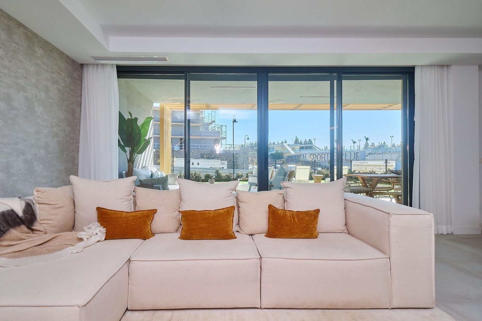 3 makuuhuone Rivitalo myytävänä paikassa Mijas mukana uima-altaan 
autotalli - 831 000 € (Ref: 7284349)