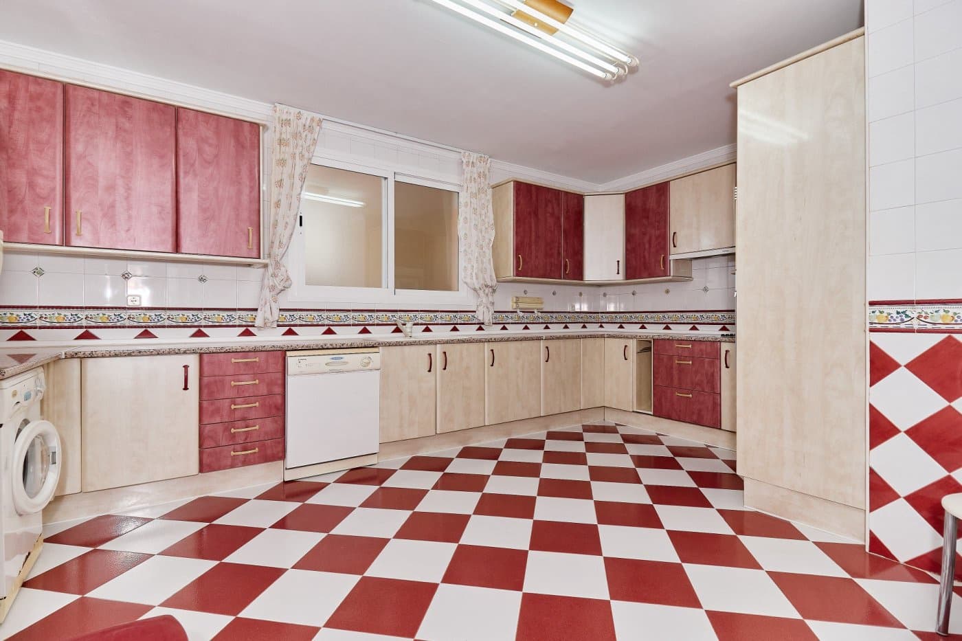 6 soveværelse Villa til salg i La Mairena med swimmingpool garage - € 1.400.000 (Ref: 7284396)