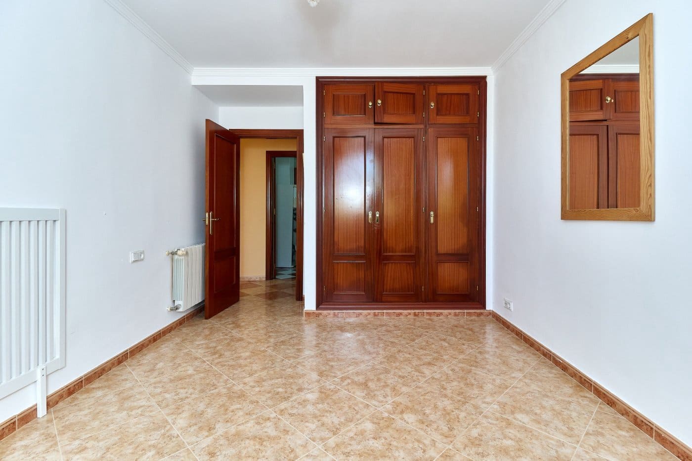 6 soveværelse Villa til salg i La Mairena med swimmingpool garage - € 1.400.000 (Ref: 7284396)