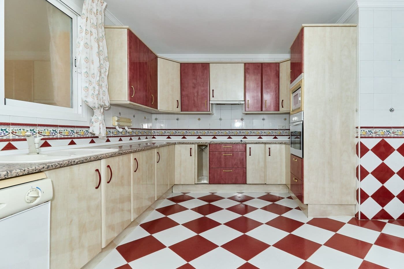 6 soveværelse Villa til salg i La Mairena med swimmingpool garage - € 1.400.000 (Ref: 7284396)