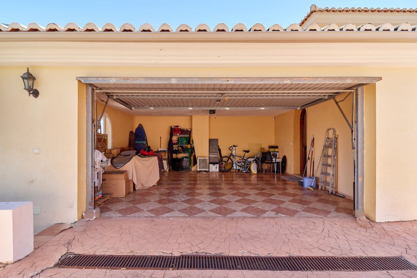 6 soveværelse Villa til salg i La Mairena med swimmingpool garage - € 1.400.000 (Ref: 7284396)