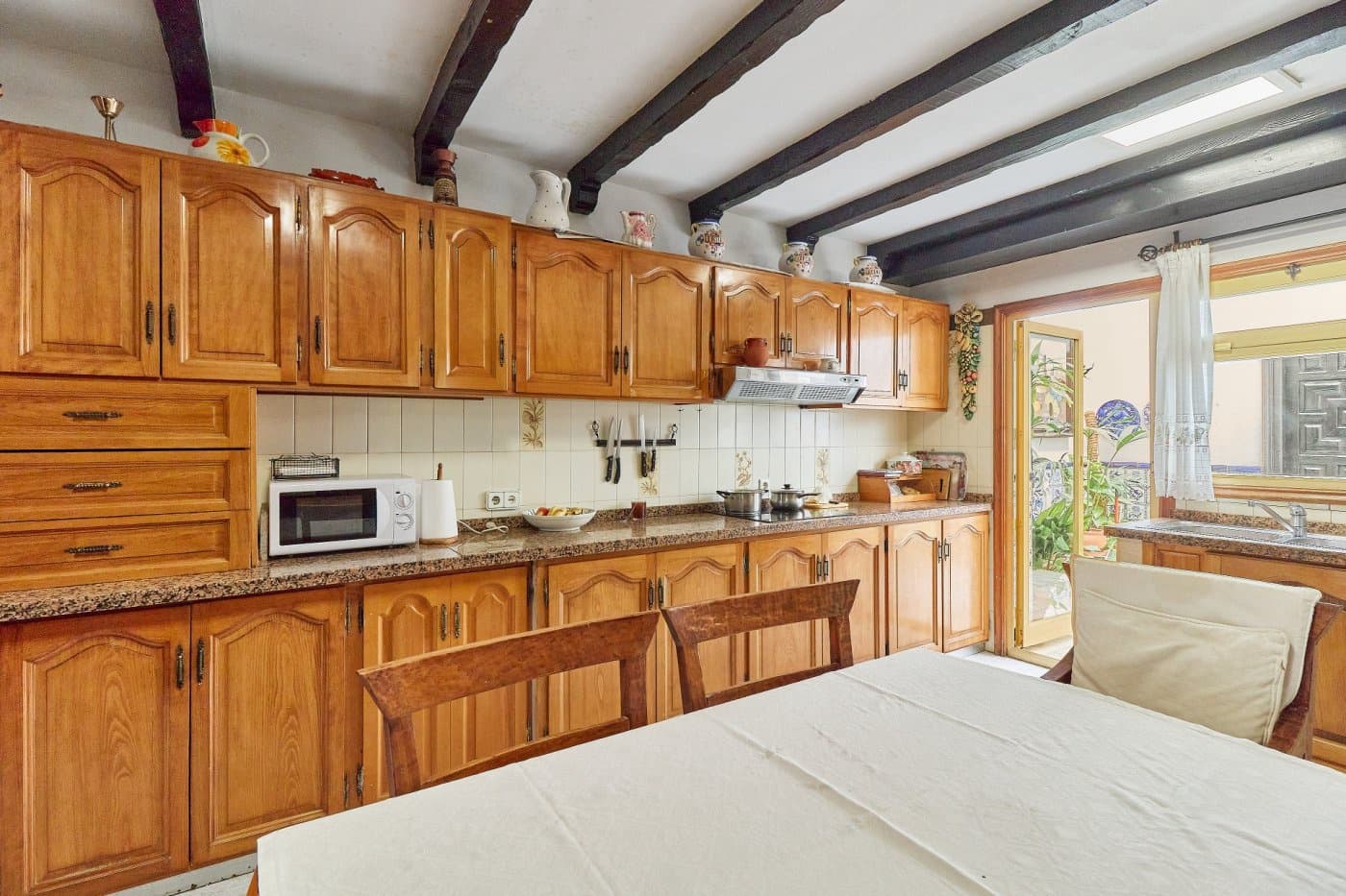 8 soveværelse Villa til salg i Marbella med swimmingpool garage - € 1.765.000 (Ref: 7284409)