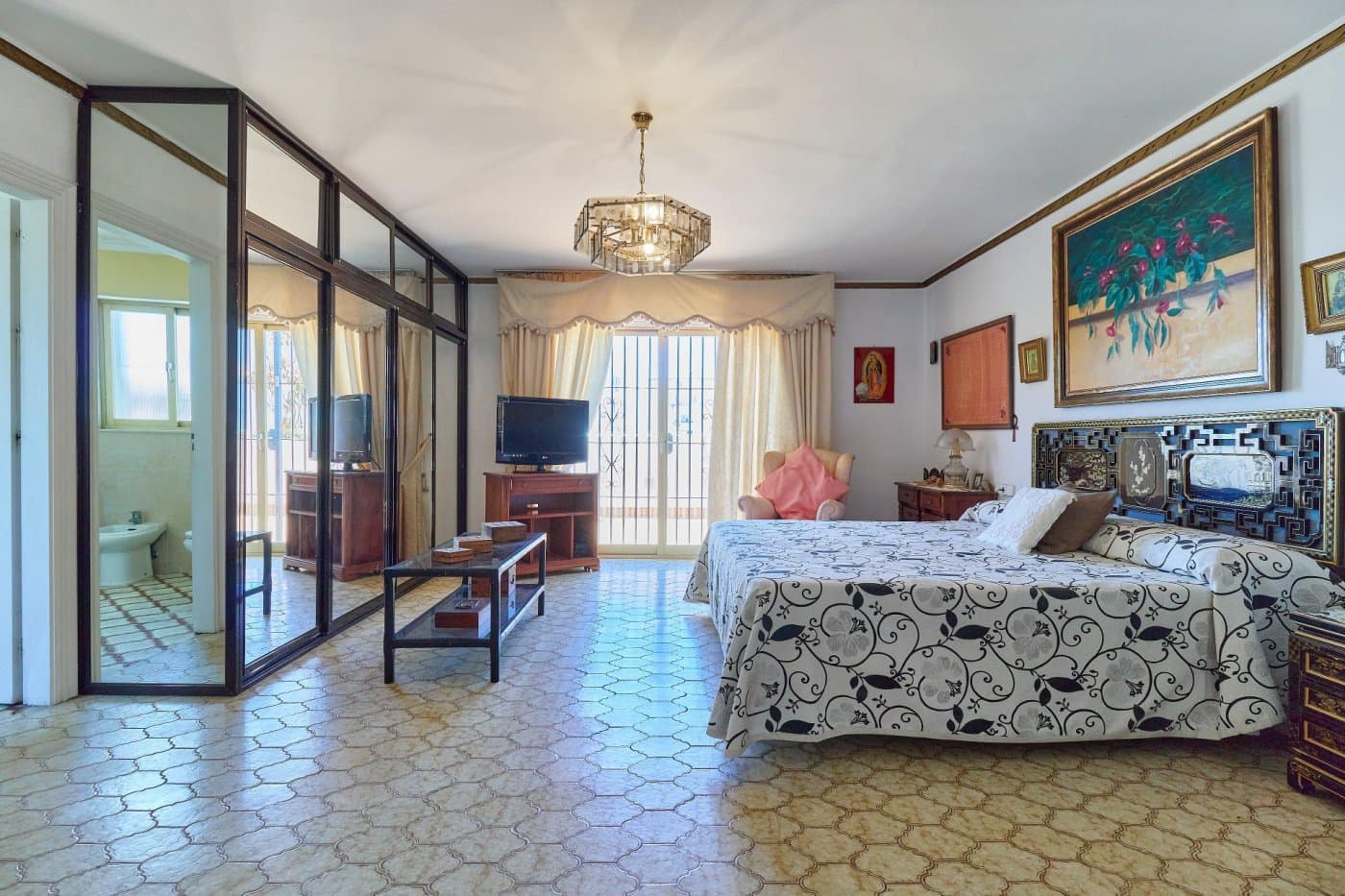 8 soveværelse Villa til salg i Marbella med swimmingpool garage - € 1.765.000 (Ref: 7284409)