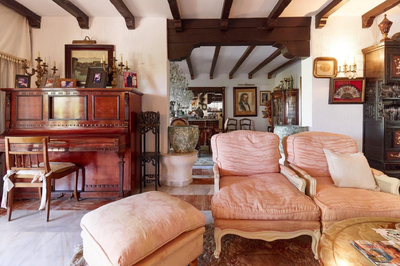 8 soveværelse Villa til salg i Marbella med swimmingpool garage - € 1.765.000 (Ref: 7284409)