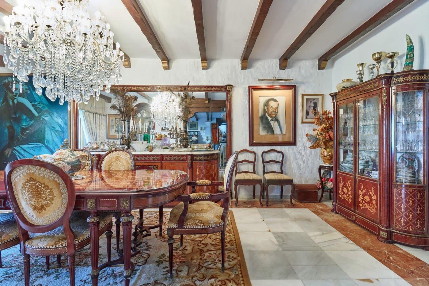 8 soveværelse Villa til salg i Marbella med swimmingpool garage - € 1.765.000 (Ref: 7284409)