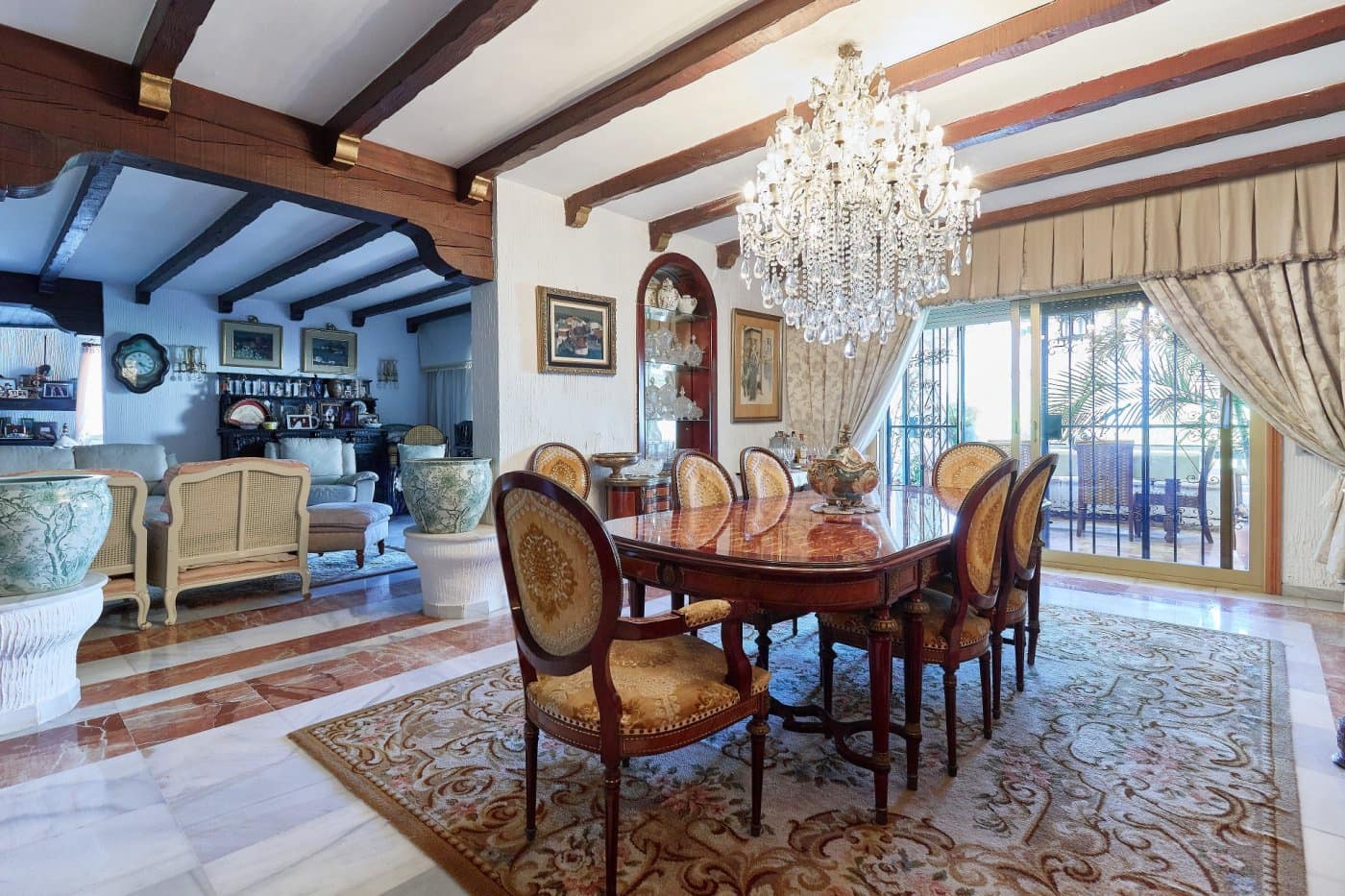 8 soveværelse Villa til salg i Marbella med swimmingpool garage - € 1.765.000 (Ref: 7284409)