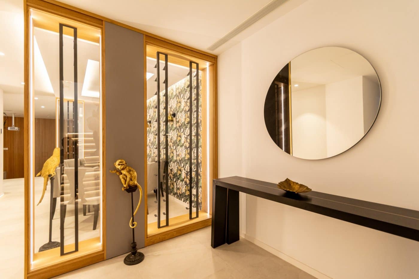 4 bedroom Villa for sale in Nueva Andalucia with pool garage - € 2,600,000 (Ref: 7284428)