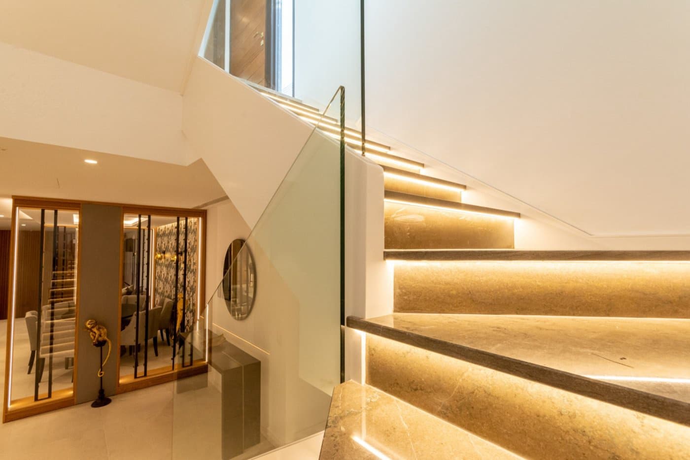 4 bedroom Villa for sale in Nueva Andalucia with pool garage - € 2,600,000 (Ref: 7284428)