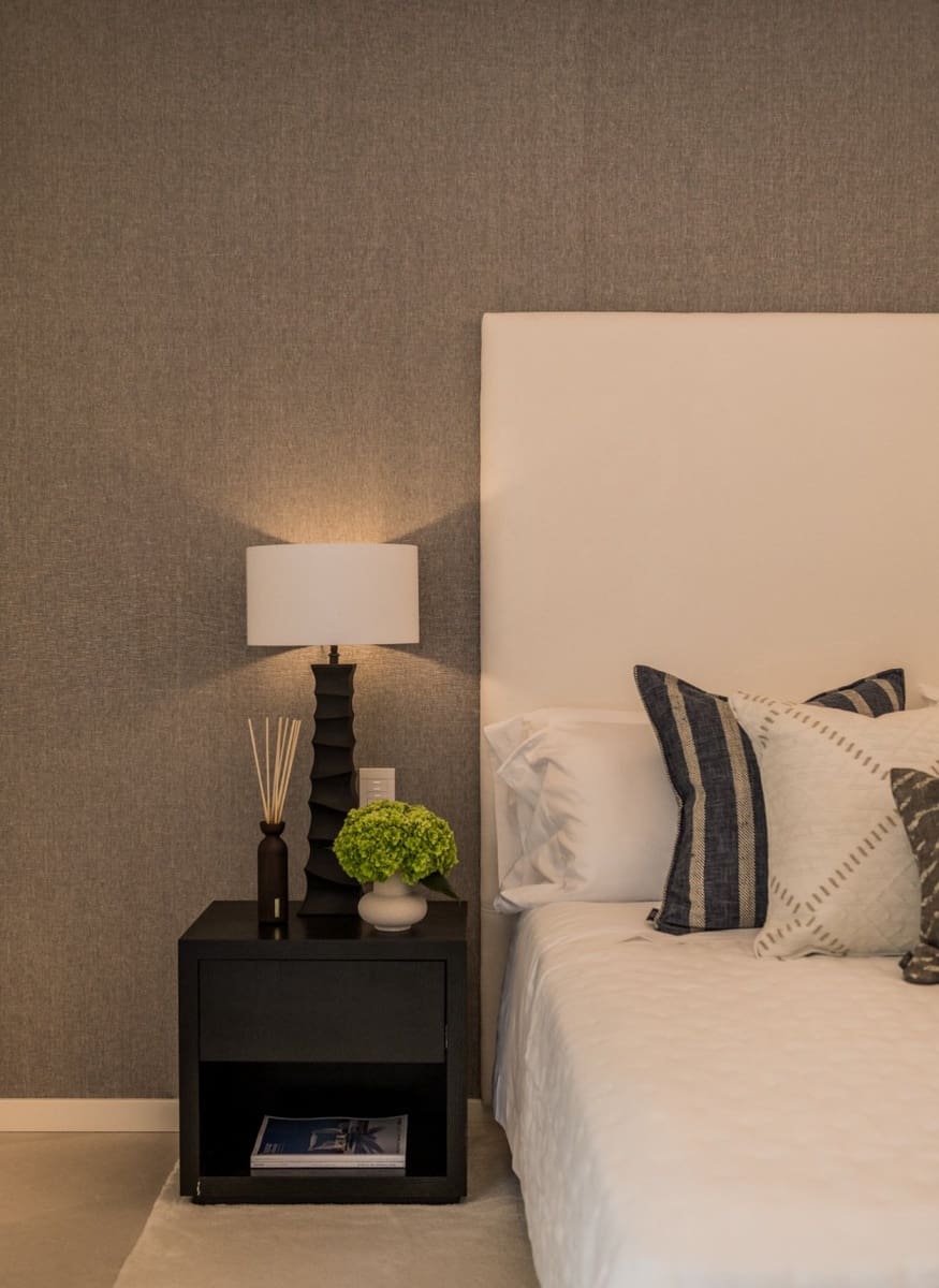 5 bedroom Villa for sale in El Paraiso with pool garage - € 6,350,000 (Ref: 7284509)