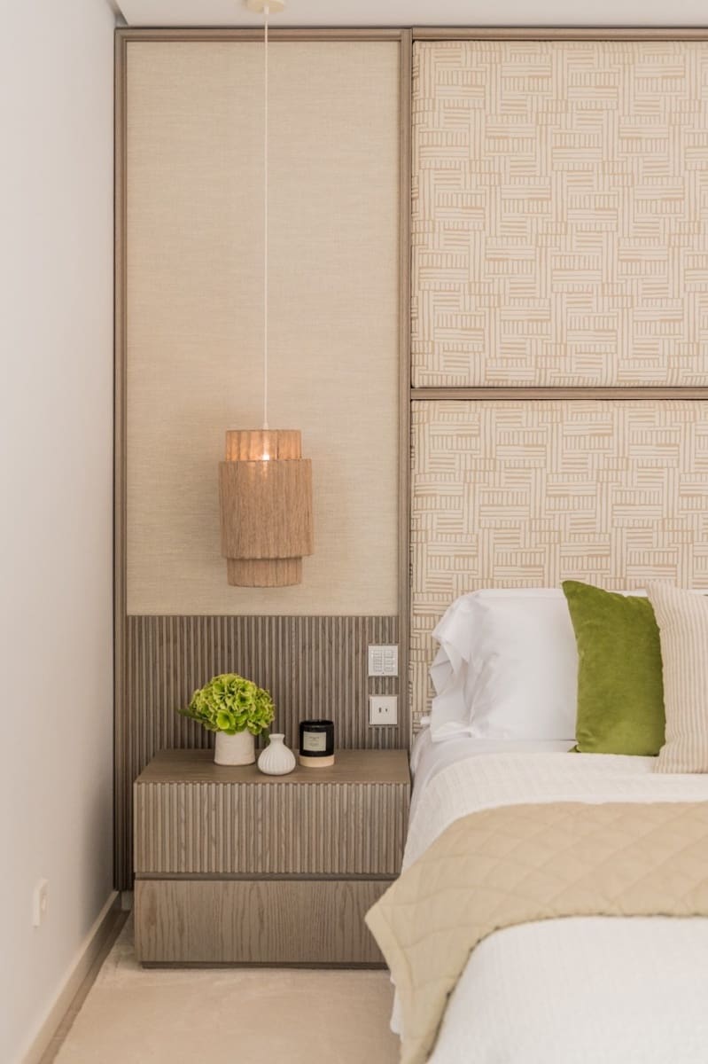 5 bedroom Villa for sale in El Paraiso with pool garage - € 6,350,000 (Ref: 7284509)