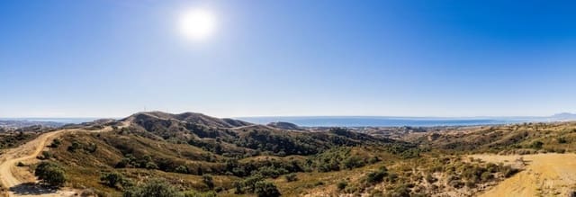 3 makuuhuone Huoneisto myytävänä paikassa Ojen mukana uima-altaan 
autotalli - 1 023 000 € (Ref: 7284566)