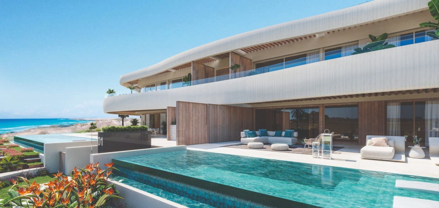 4 soverom Penthouse til salgs i Las Chapas med svømmebasseng garasje - € 4 200 000 (Ref: 7346606)